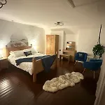 Дом отдыха Lucy Cross Farm *